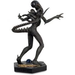 Alien Xenomorph Drone Figurine 13 Alien Xenomorph Drone Figurine