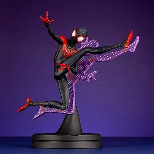 Spider-Man Into The Spider-Verse: Mile Morales Artfx+ Statue Marvel 9 Spider-Man Into The Spider-Verse: Mile Morales Artfx+ Statue Marvel