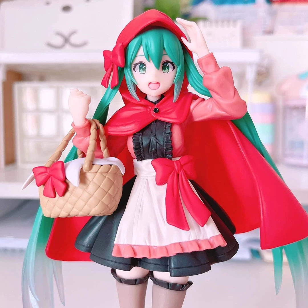 Vocaloid Hatsune Miku Wonderland Figurine Little Red Riding Hood Ver. (Taito) Toys & Figures 5 Vocaloid Hatsune Miku Wonderland Figurine Little Red Riding Hood Ver. (Taito) Toys & Figures