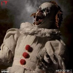 Toys & Figures IT 2017: Pennywise One:12 Action Figure