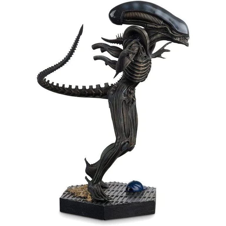 Alien Xenomorph Drone Figurine 8 Alien Xenomorph Drone Figurine