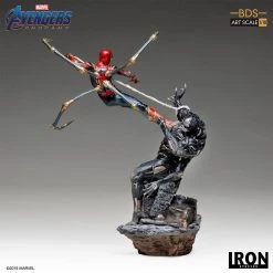 Film & TV Avengers: Endgame 1/10 Iron Spider Vs Outrider Statue