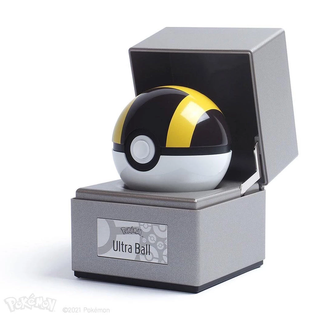 Pokemon Anime & Manga Diecast Replica Ultra Ball 8 Pokemon Anime & Manga Diecast Replica Ultra Ball